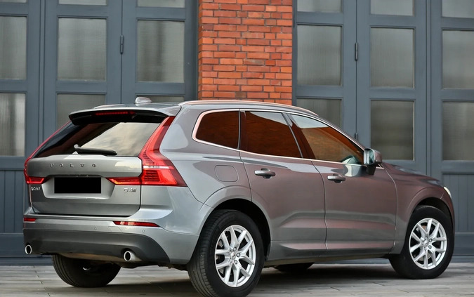 Volvo XC 60 cena 97500 przebieg: 217800, rok produkcji 2018 z Mieroszów małe 781